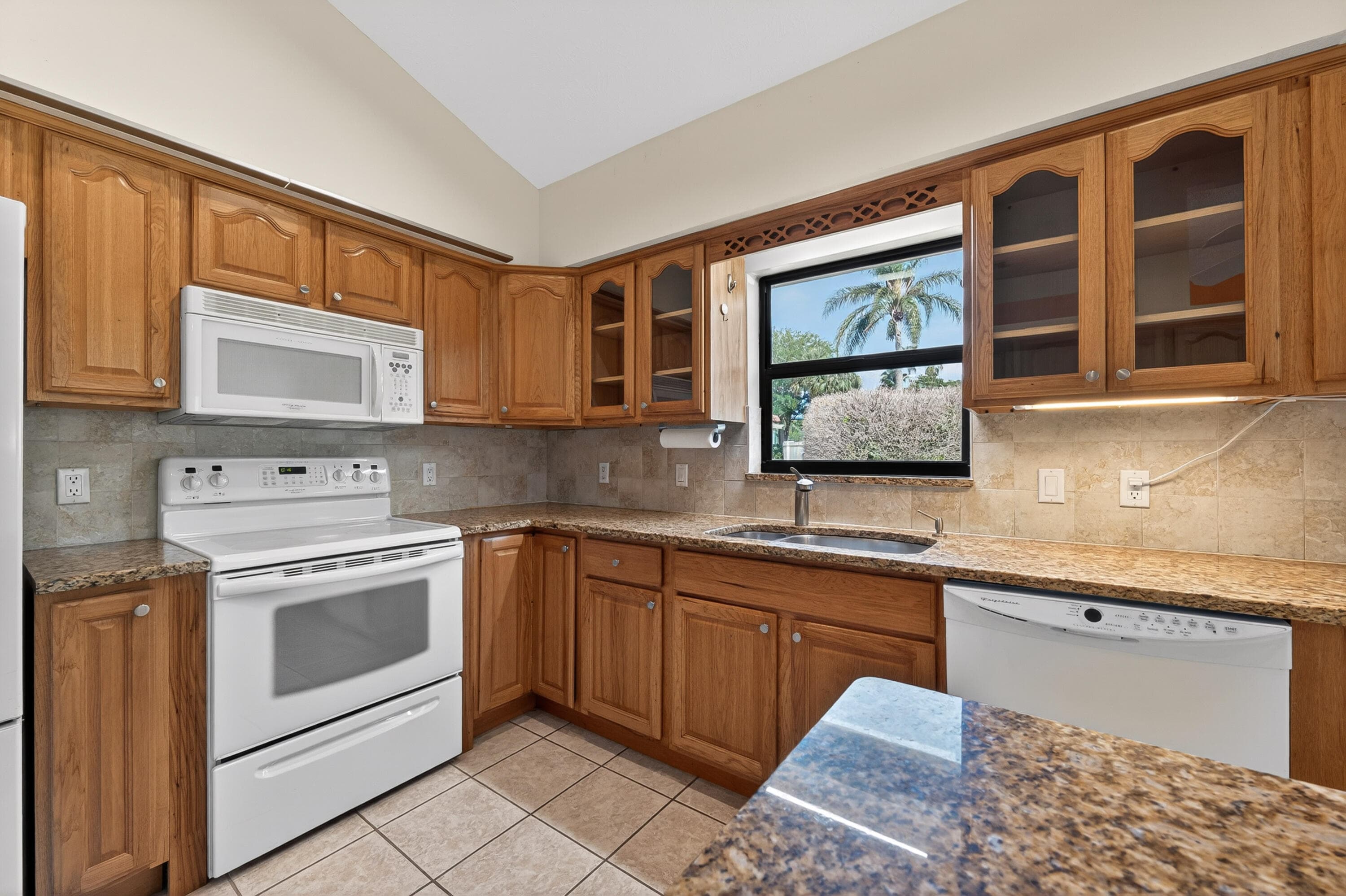 2988 SW Mariposa Circle, Palm City, FL 34990 — photo 8 of 37
