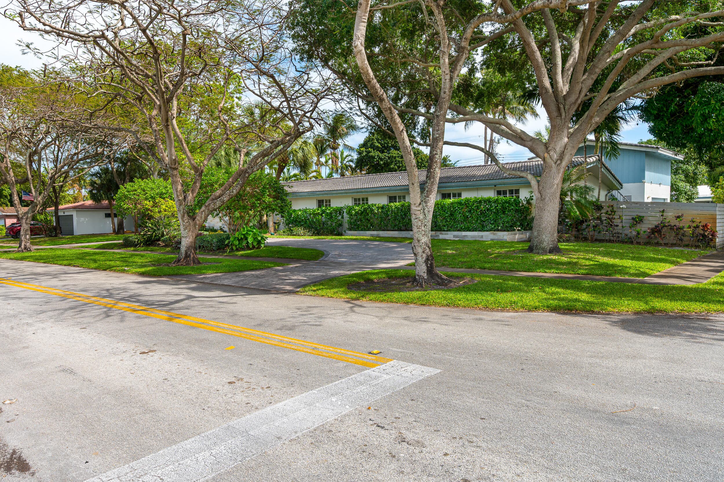 4734 Jefferson Street, Hollywood, FL 33021 — photo 2 of 68