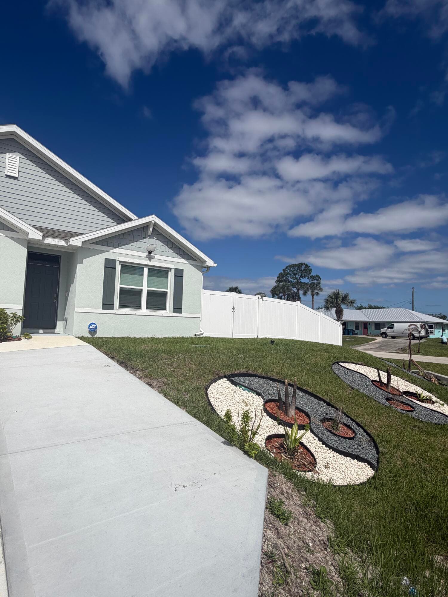 2008 SW Olympia Ave Avenue SW, Palm Bay, FL 32908 — photo 3 of 31