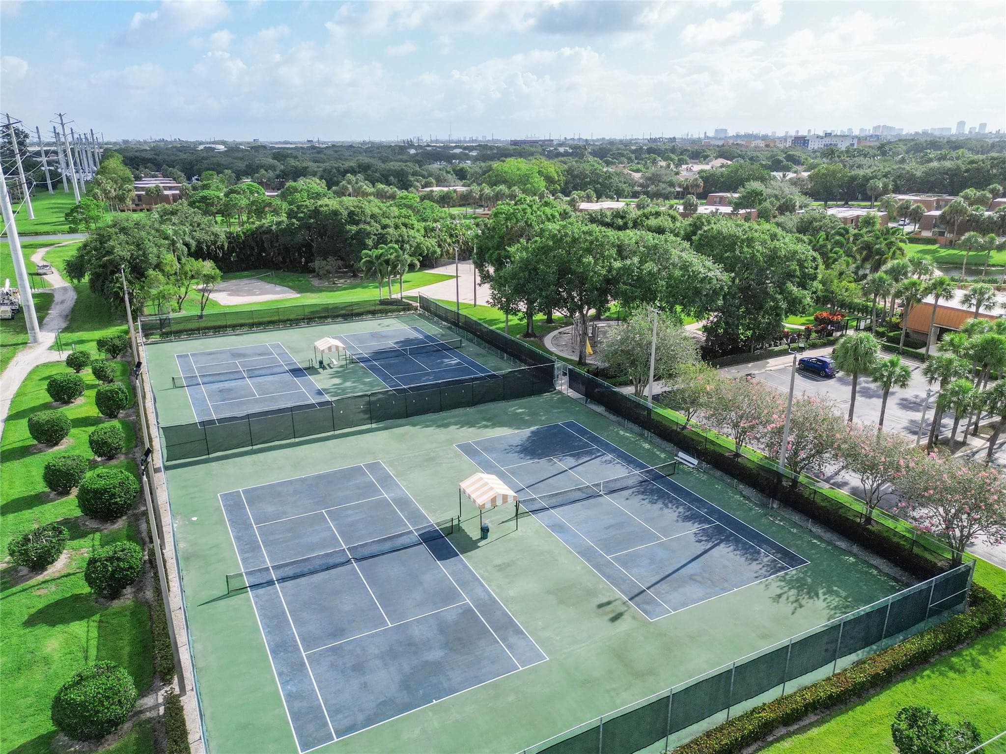 1017 10th Way, West Palm Beach, FL 33407 — photo 14 of 17