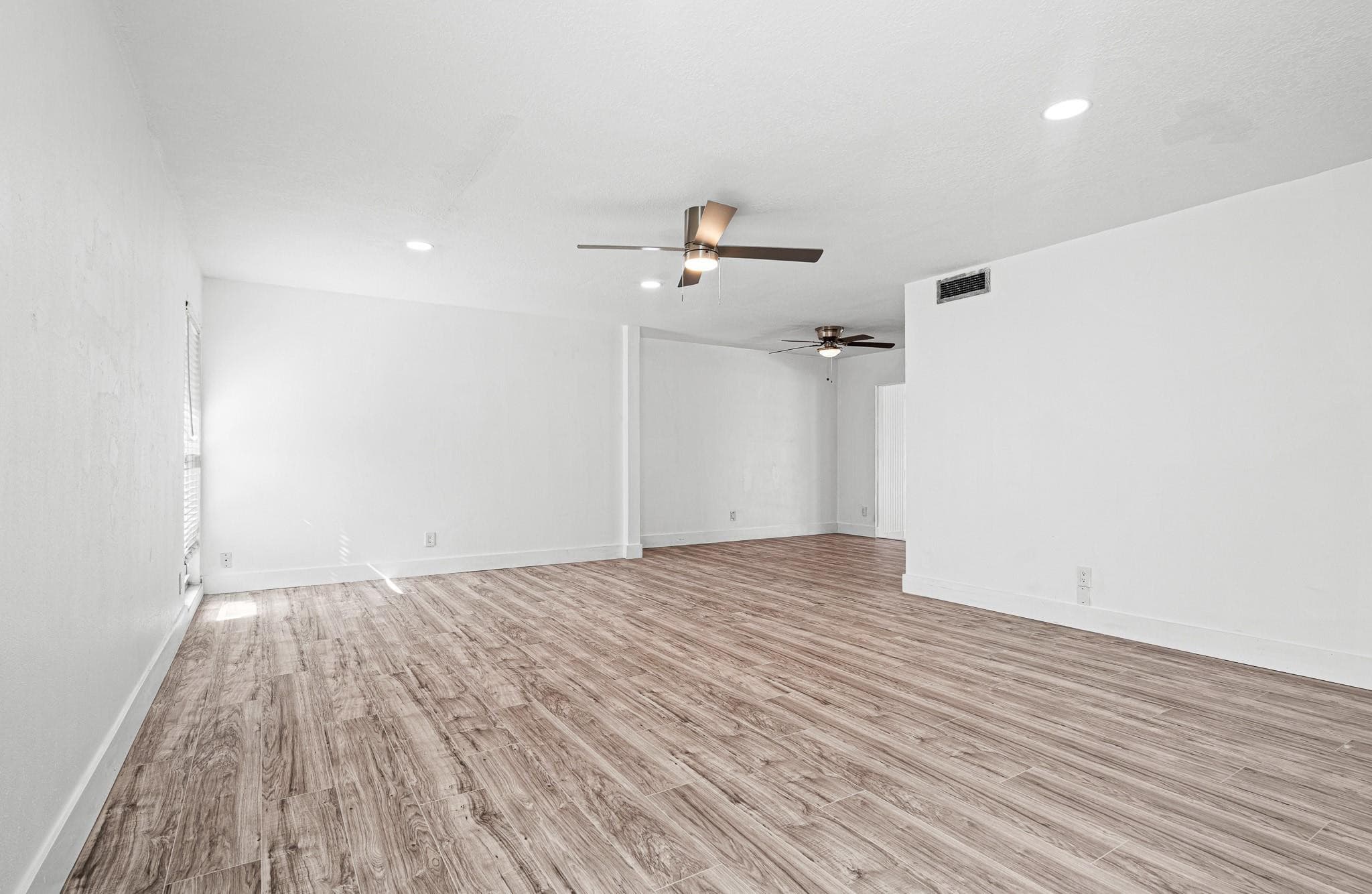 7007 NW 64th Street, Tamarac, FL 33321 — photo 5 of 48