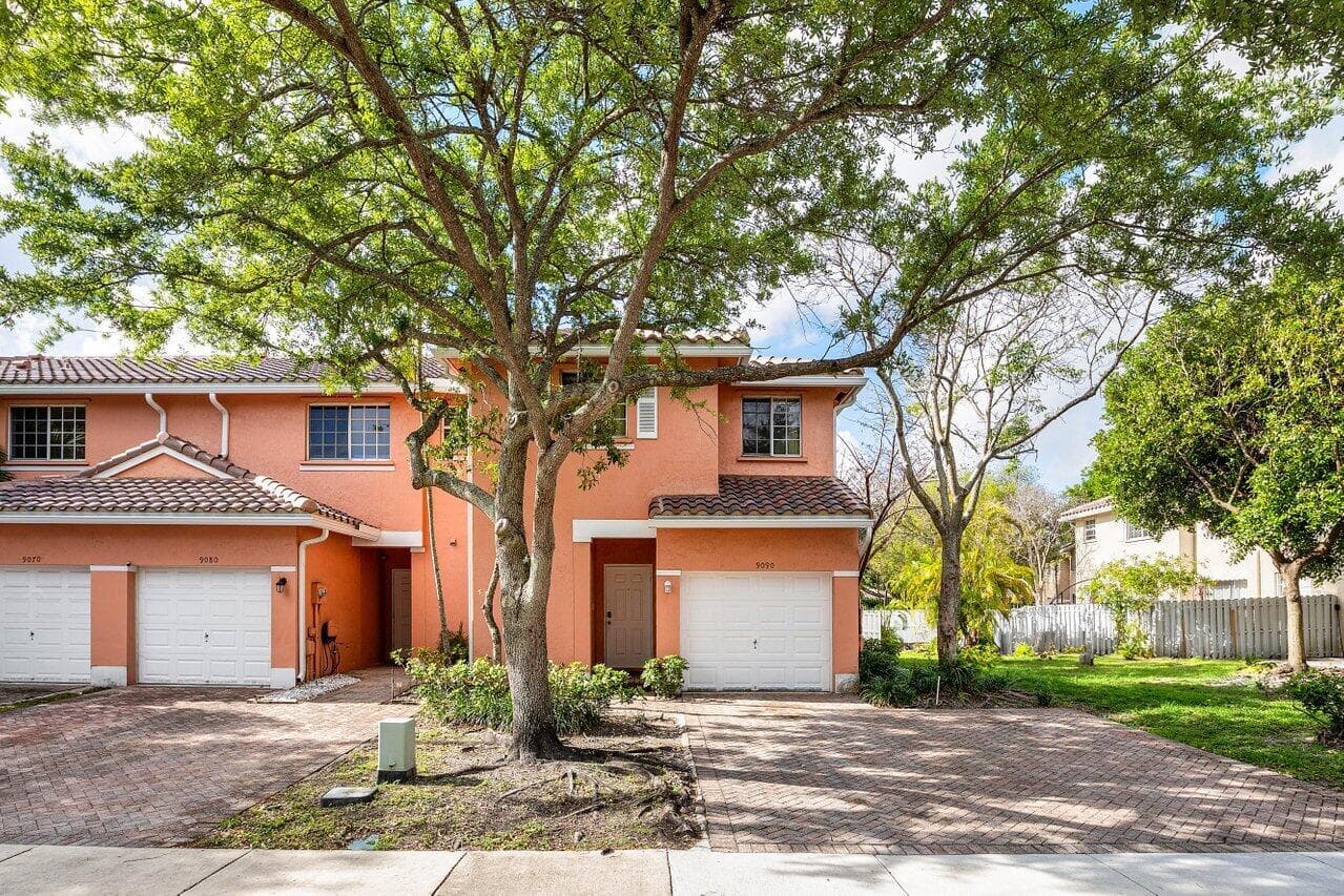 9090 NW 40th Place, Sunrise, FL 33351 — photo 1 of 25