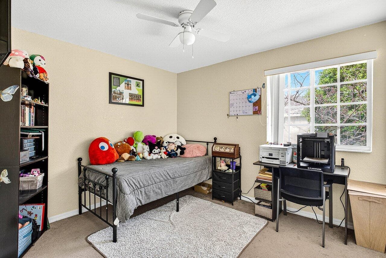 9090 NW 40th Place, Sunrise, FL 33351 — photo 14 of 25
