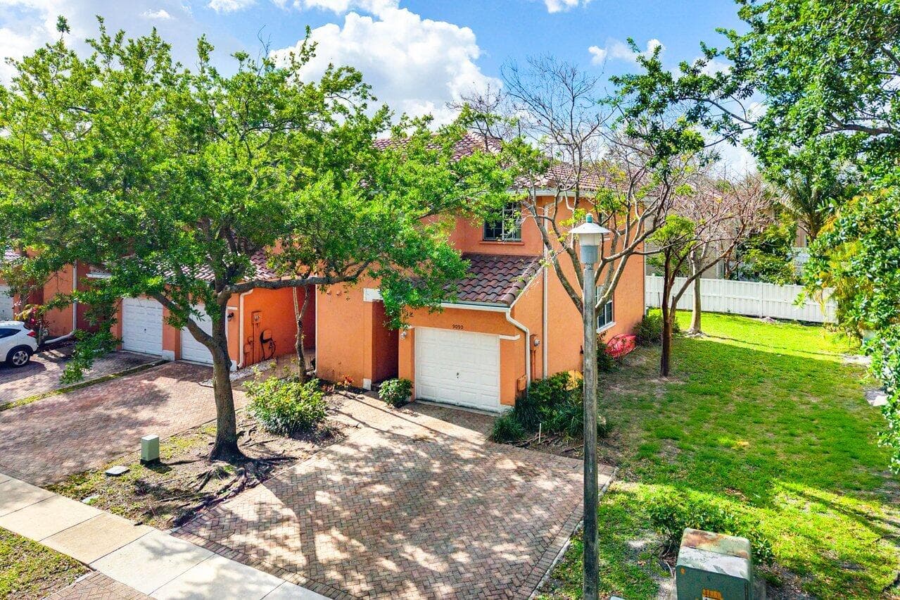 9090 NW 40th Place, Sunrise, FL 33351 — photo 23 of 25