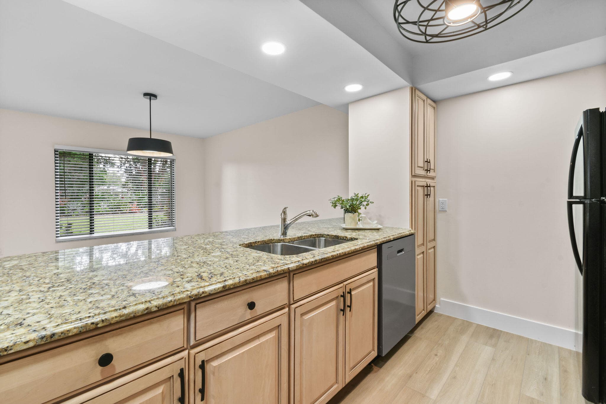 2233 NW 22nd Avenue 102, Stuart, FL 34994 — photo 17 of 55