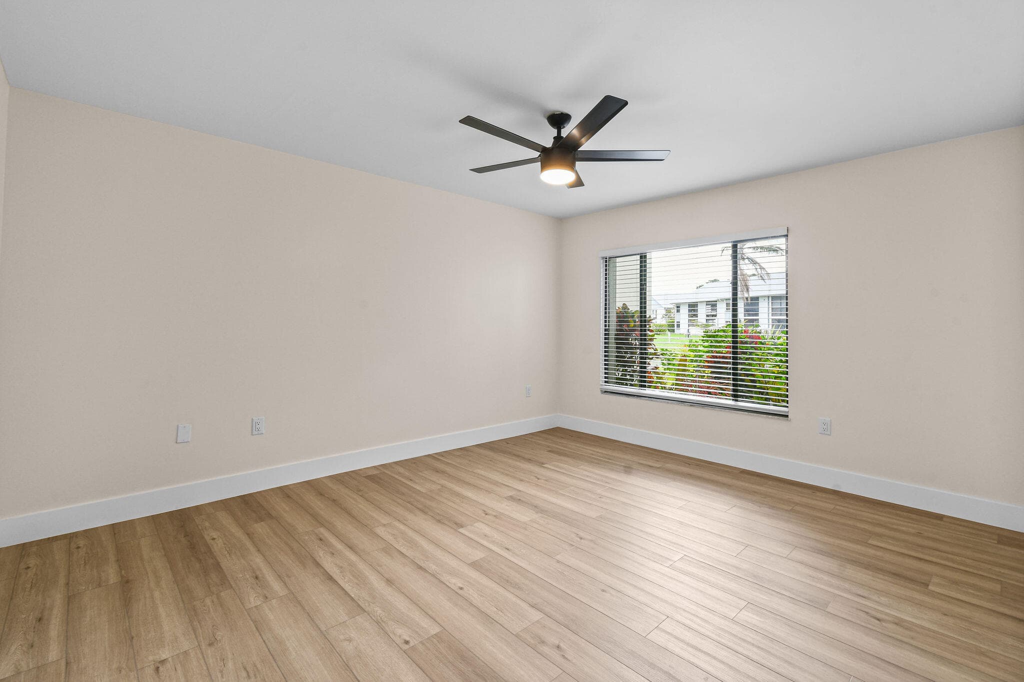 2233 NW 22nd Avenue 102, Stuart, FL 34994 — photo 21 of 55