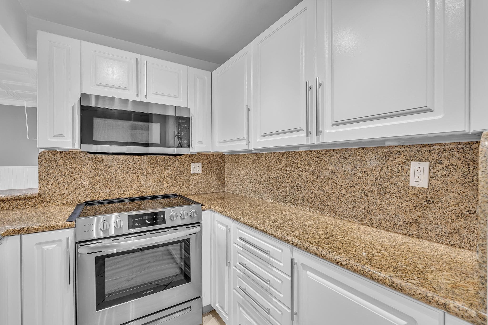 1600 SE 15th Street 305, Fort Lauderdale, FL 33316 — photo 31 of 57