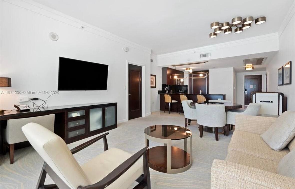 4391 Collins Avenue Unit 623, Miami Beach, FL 33140 — photo 5 of 24