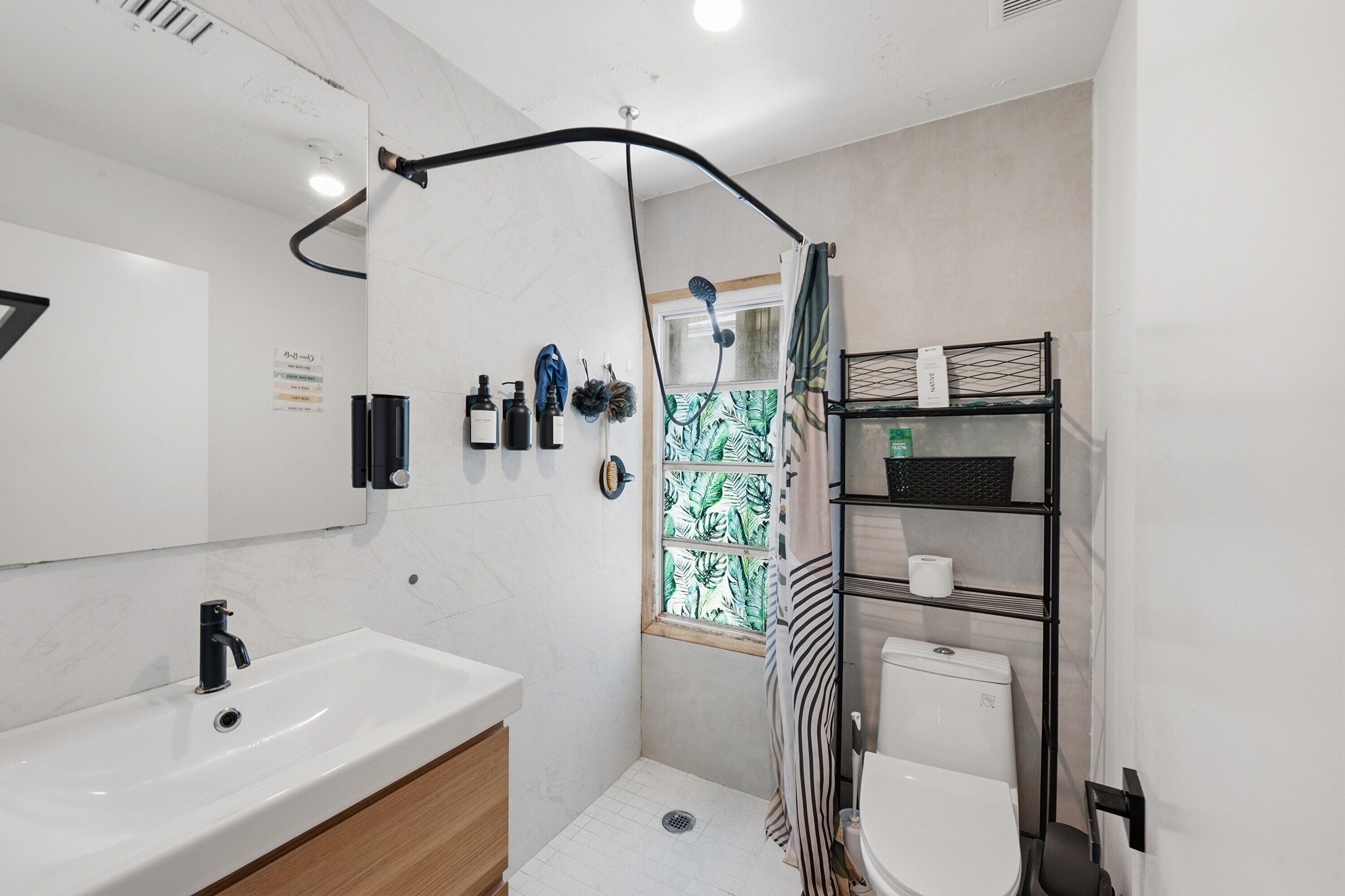7700 NE 1st Court, Miami, FL 33138 — photo 17 of 34