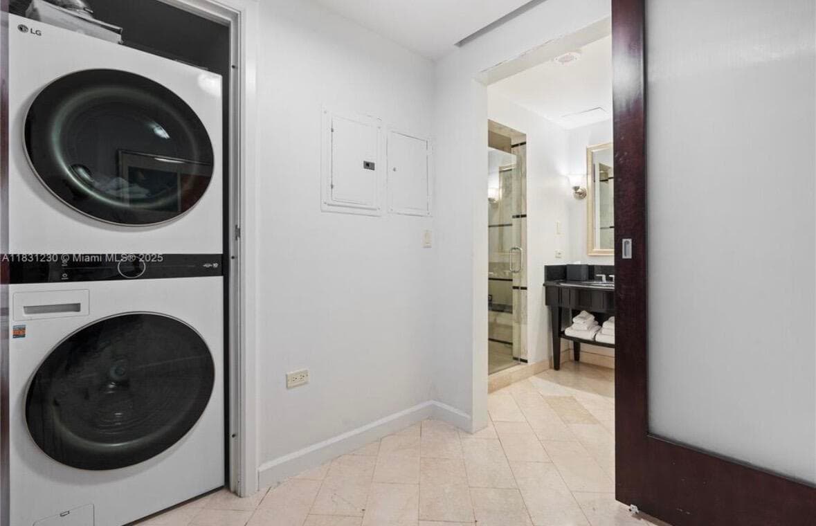 4391 Collins Avenue Unit 623, Miami Beach, FL 33140 — photo 19 of 24