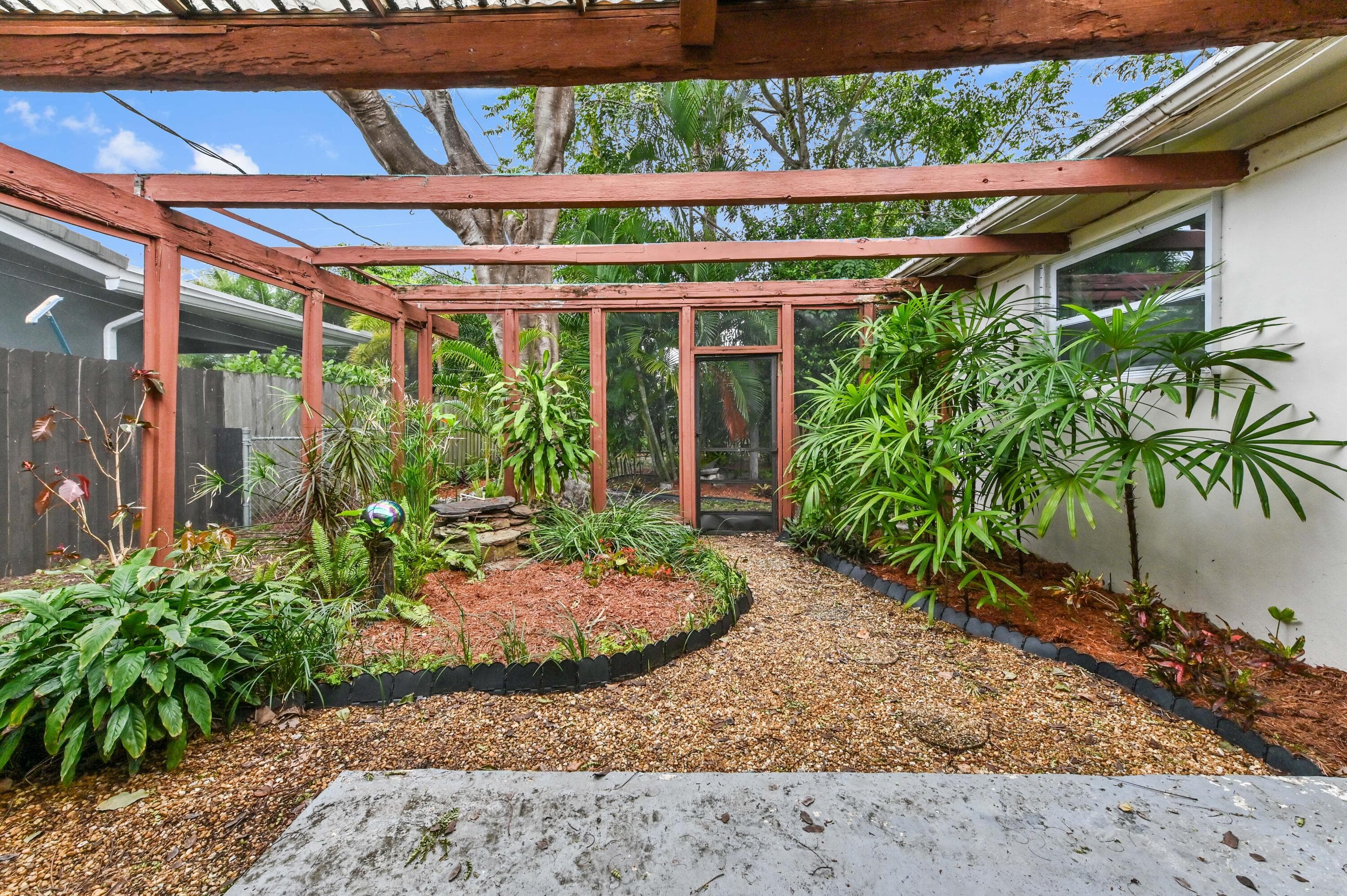 1727 NE 37th Street, Oakland Park, FL 33334 — photo 27 of 34