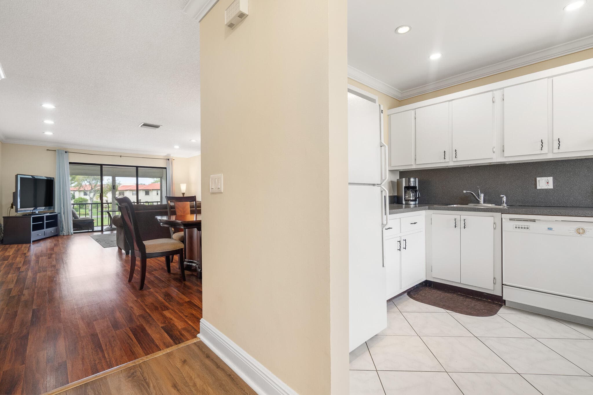 21218 Lago Circle H, Boca Raton, FL 33433 — photo 12 of 43