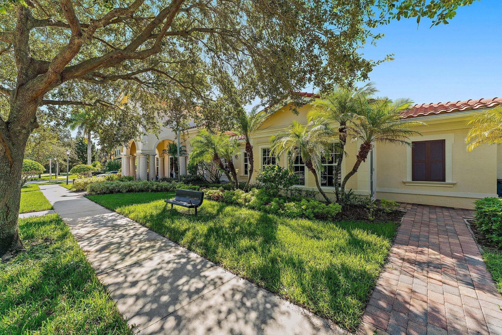 150 Lismore Lane, Jupiter, FL 33458 — photo 7 of 22