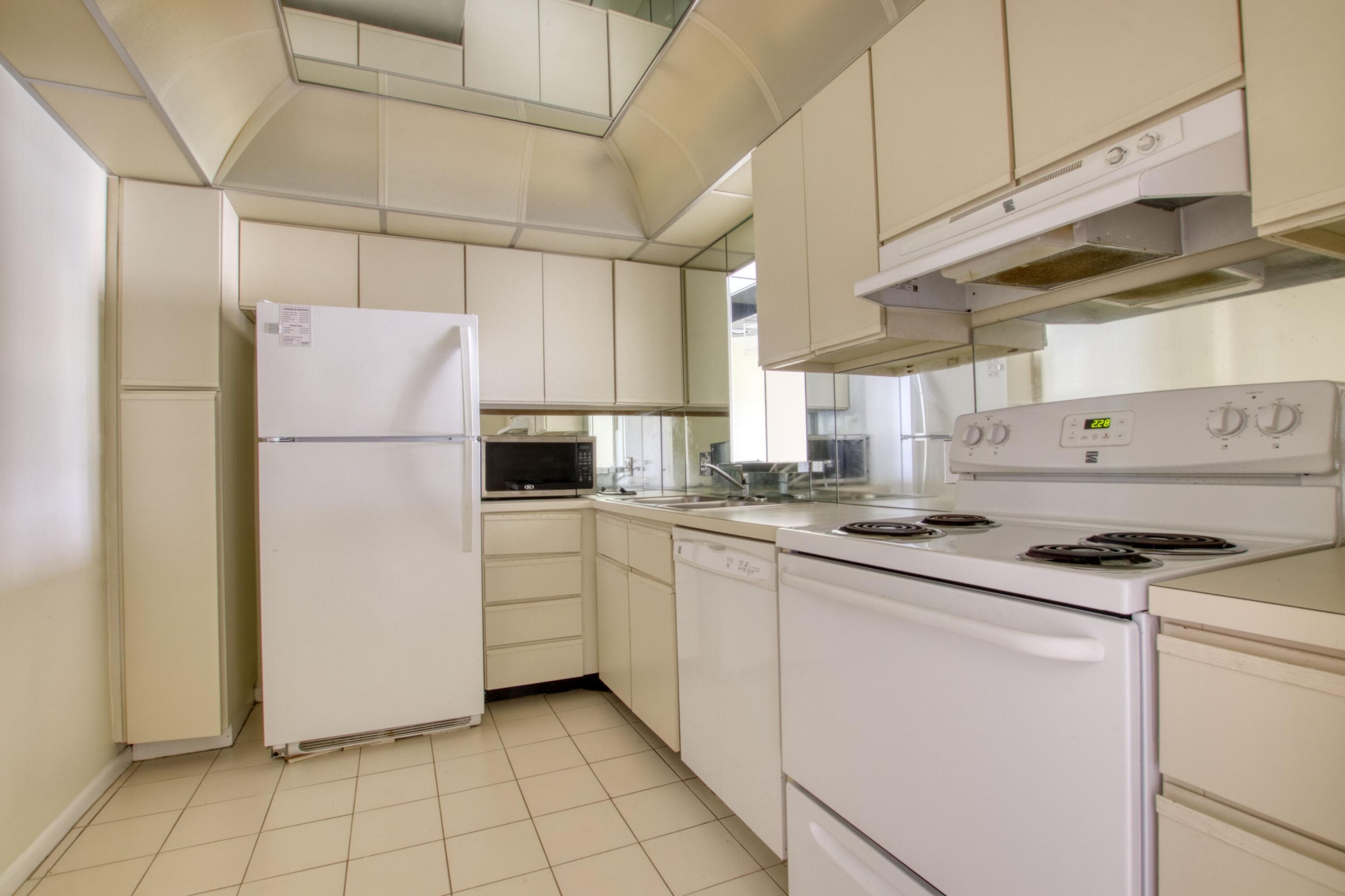 4657 Fountains Drive S 206, Greenacres, FL 33467 — photo 4 of 13