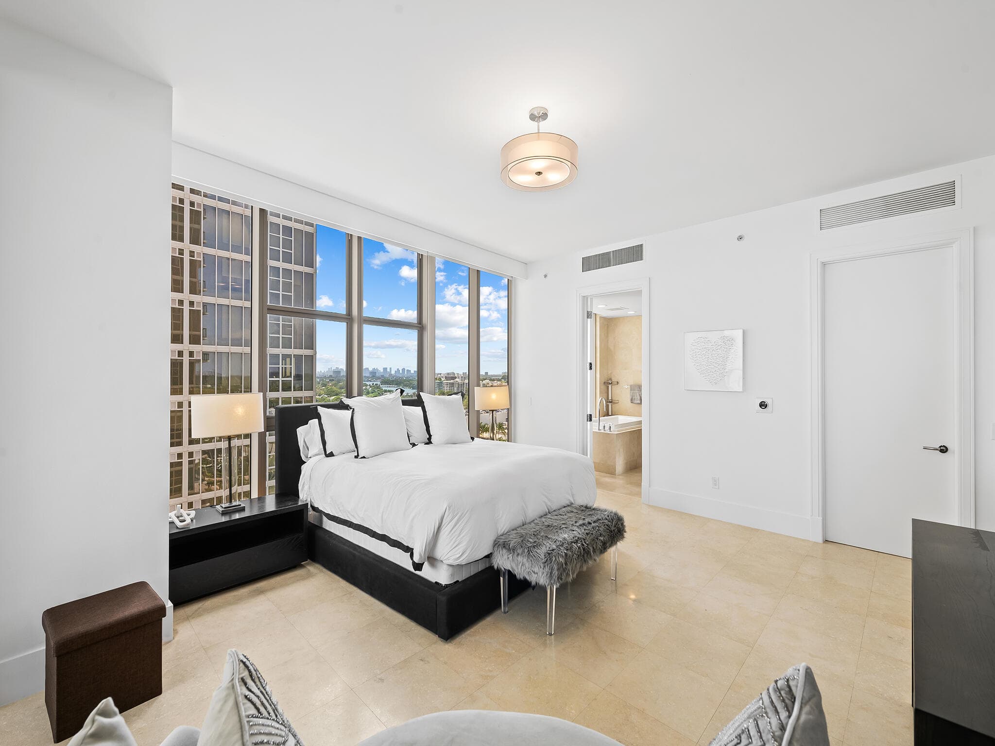 9705 Collins Avenue 1104n, Bal Harbour, FL 33154 — photo 14 of 27