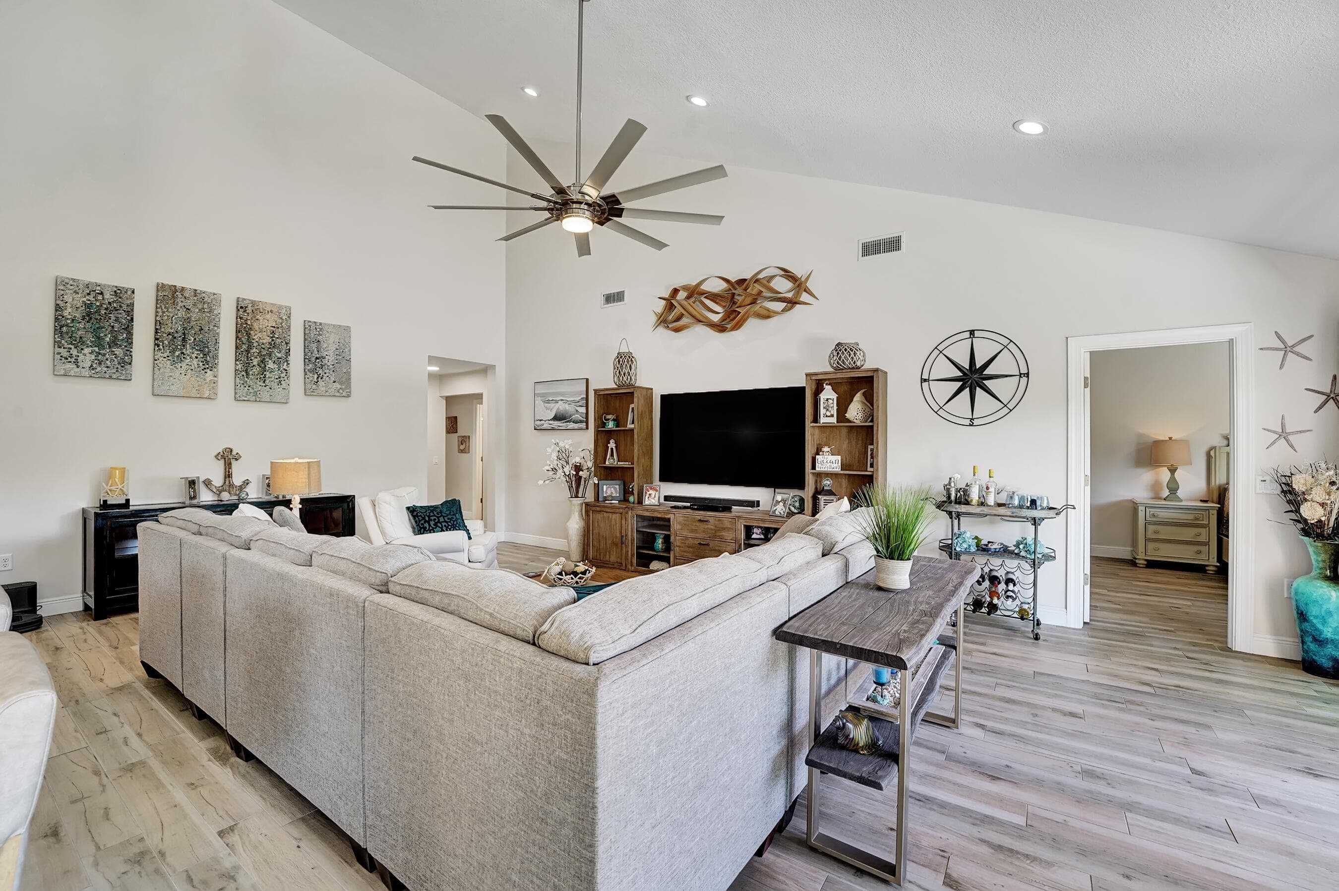 118 Ridge Road, Jupiter, FL 33477 — photo 12 of 27