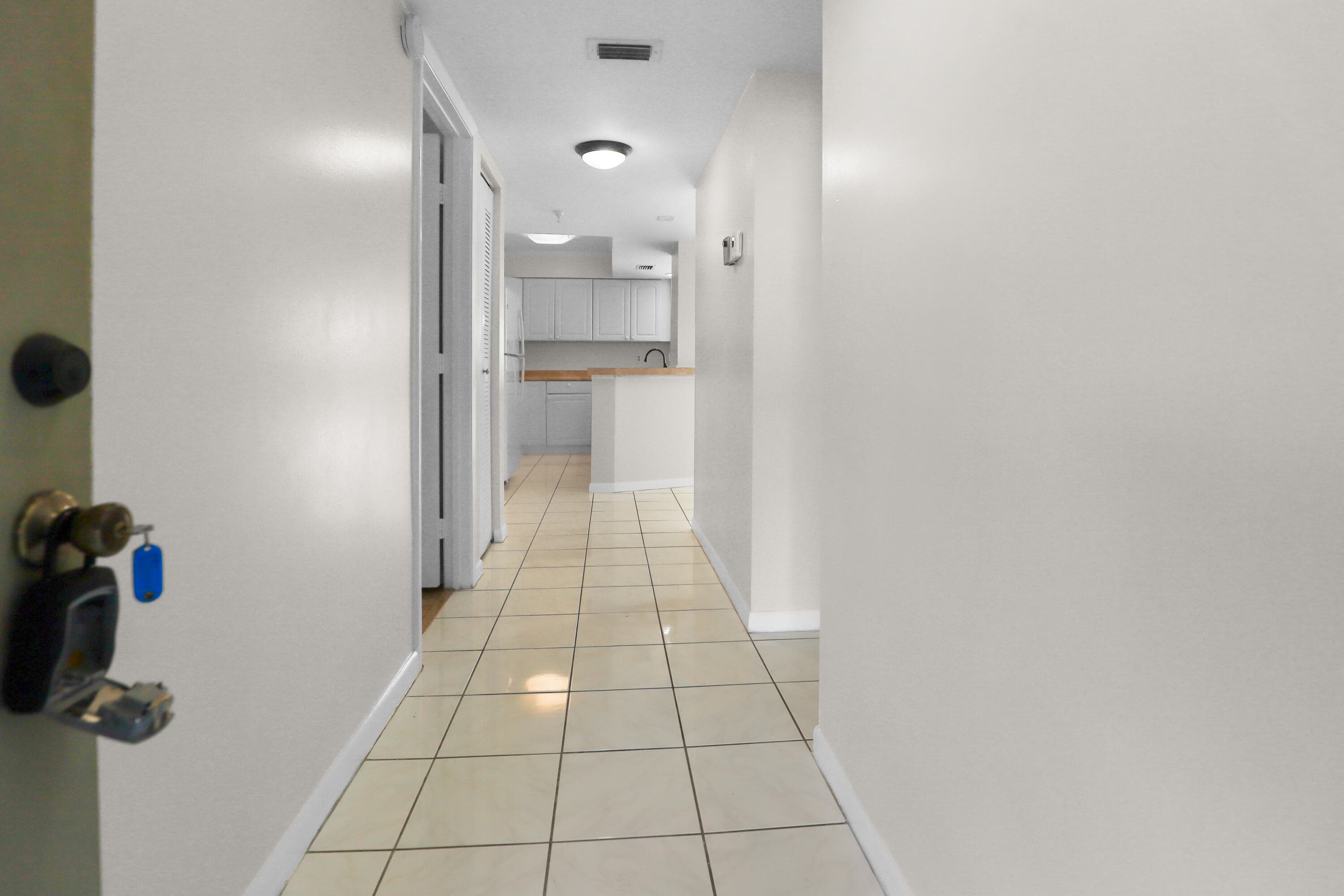 2112 S Cypress Bend Drive 404, Pompano Beach, FL 33069 — photo 23 of 24