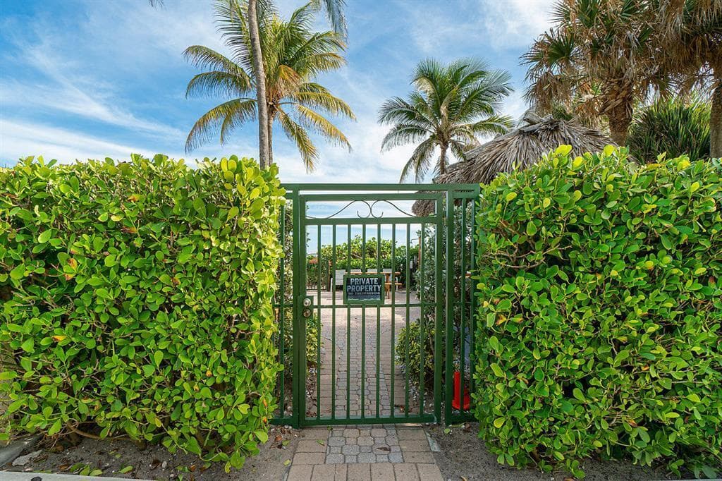 800 SE 20th Avenue 407, Deerfield Beach, FL 33441 — photo 25 of 31