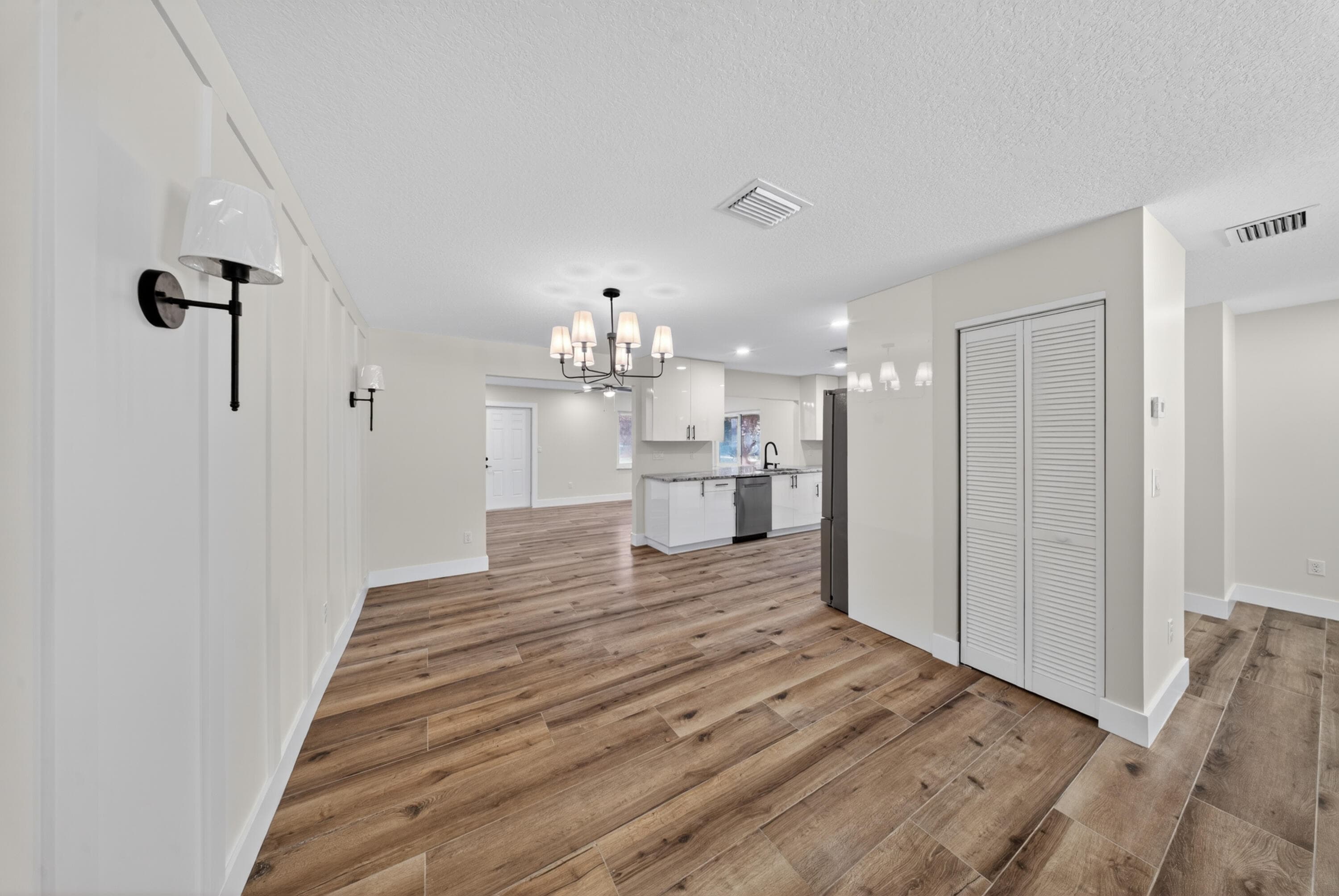 1451 SE Grapeland Avenue, Port St. Lucie, FL 34952 — photo 11 of 38