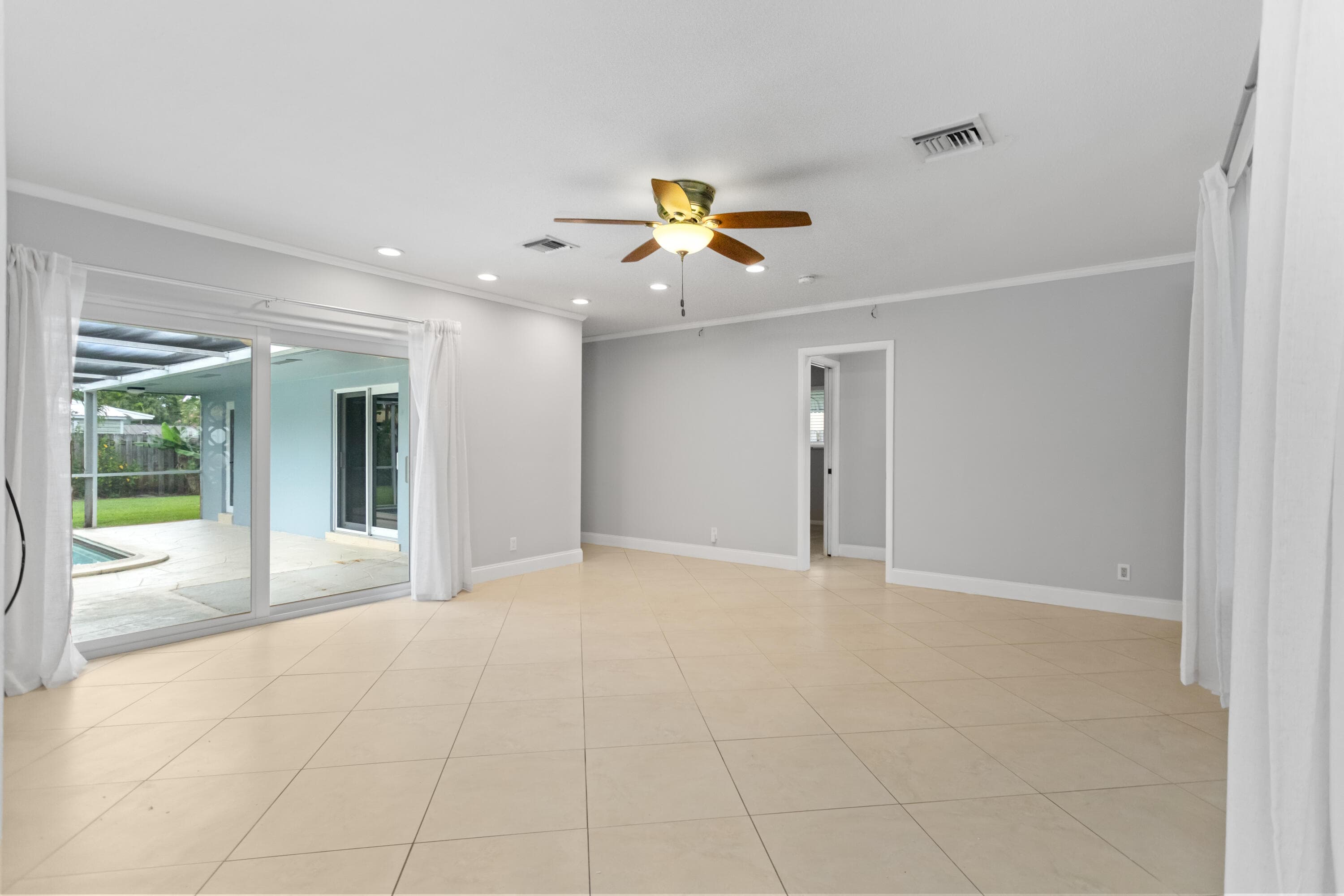 5281 SW 4th Court, Plantation, FL 33317 — photo 10 of 68