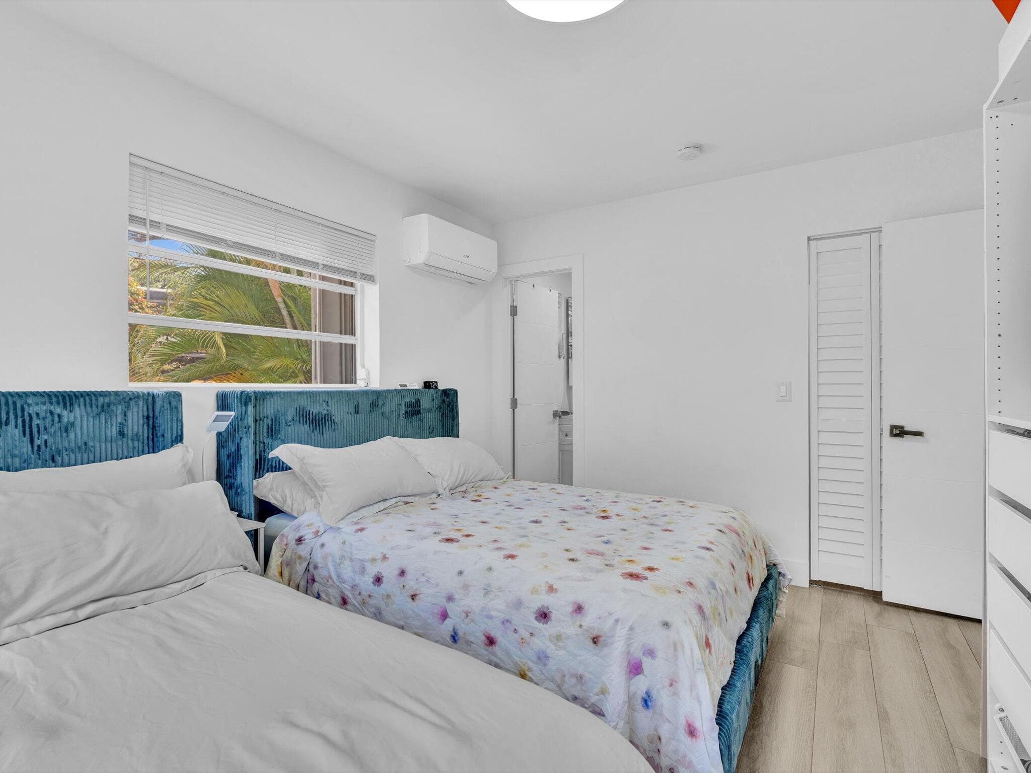 2003 N 42nd Avenue, Hollywood, FL 33021 — photo 17 of 49