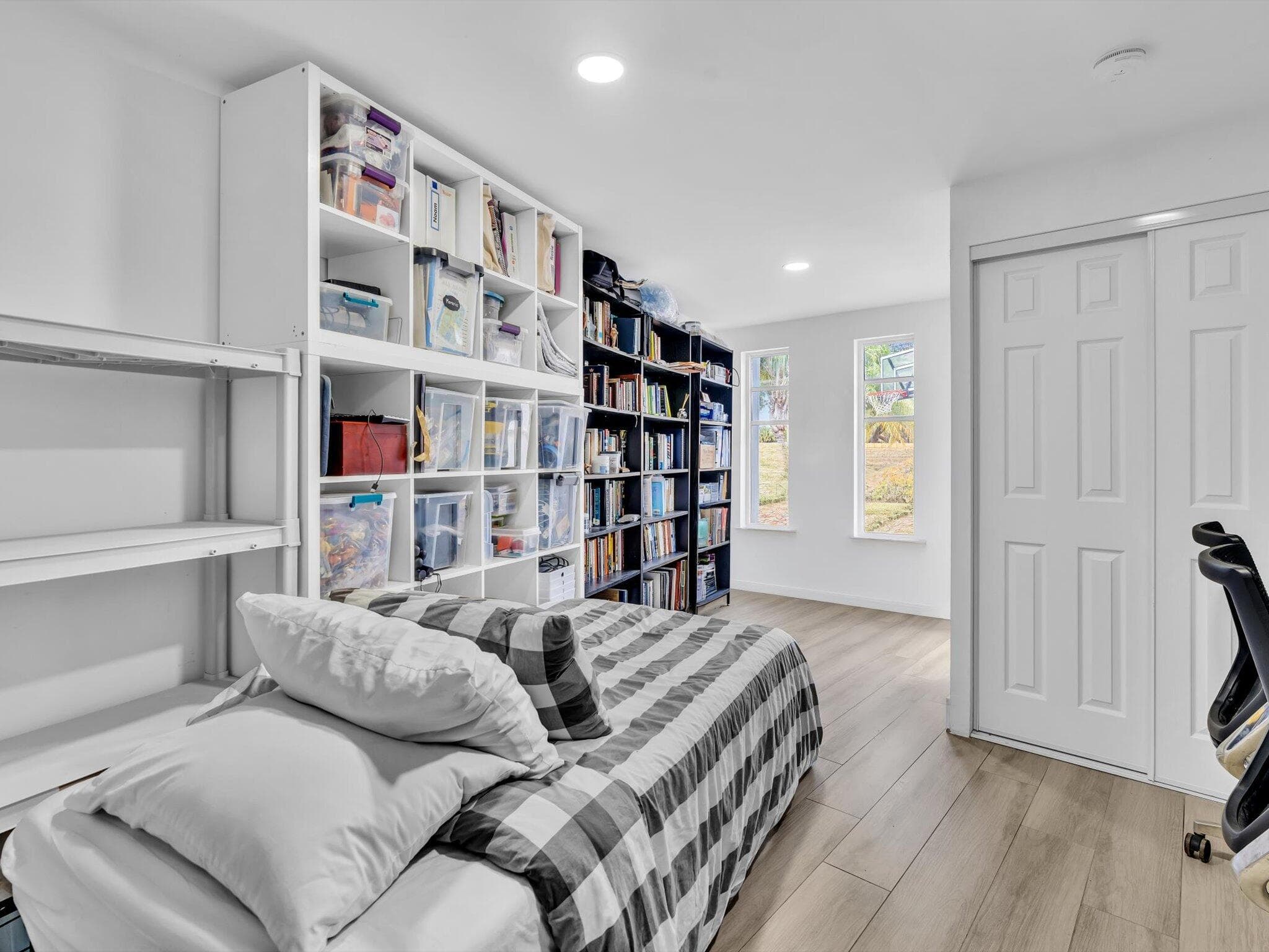 2003 N 42nd Avenue, Hollywood, FL 33021 — photo 29 of 49