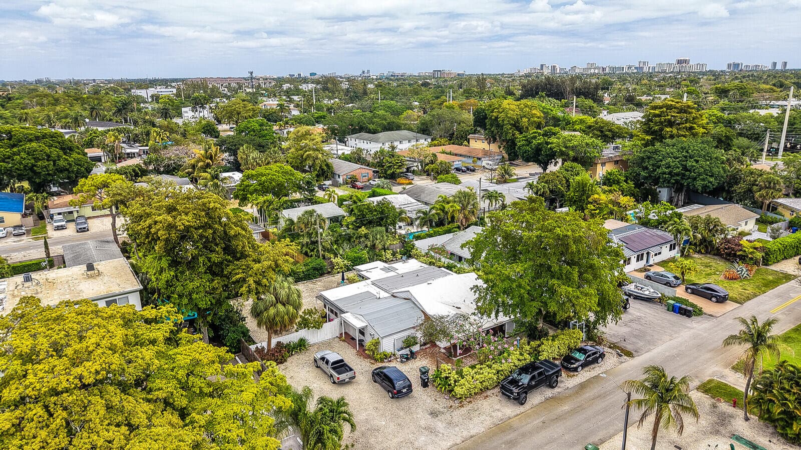 1005 NE 17th Street, Fort Lauderdale, FL 33305 — photo 10 of 61