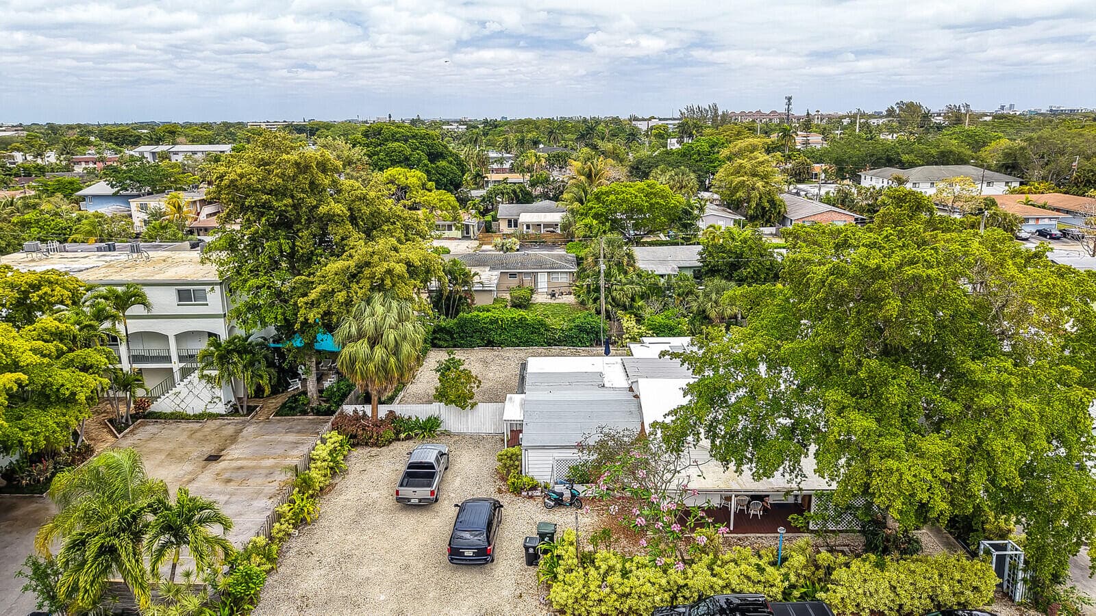 1005 NE 17th Street, Fort Lauderdale, FL 33305 — photo 11 of 61