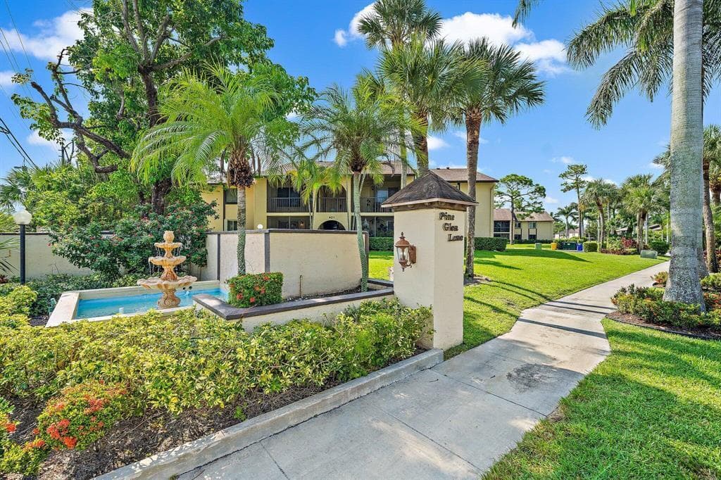 409 Pine Glen Lane A-1, Greenacres, FL 33463 — photo 1 of 38