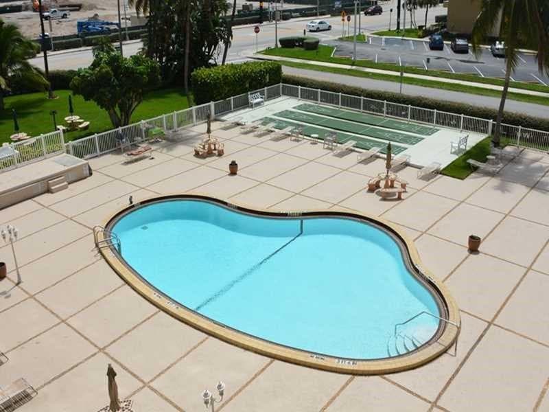201 N Ocean Boulevard 405, Pompano Beach, FL 33062 — photo 18 of 21