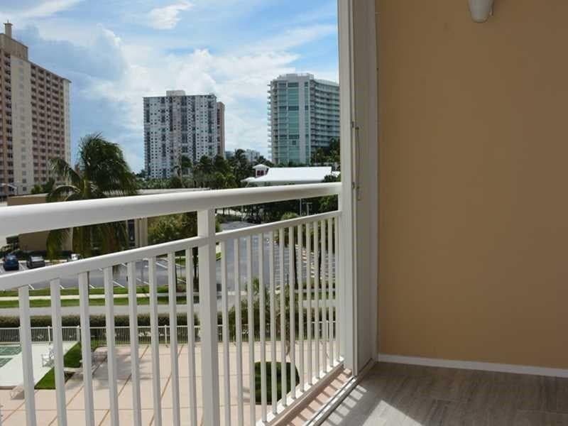 201 N Ocean Boulevard 405, Pompano Beach, FL 33062 — photo 19 of 21
