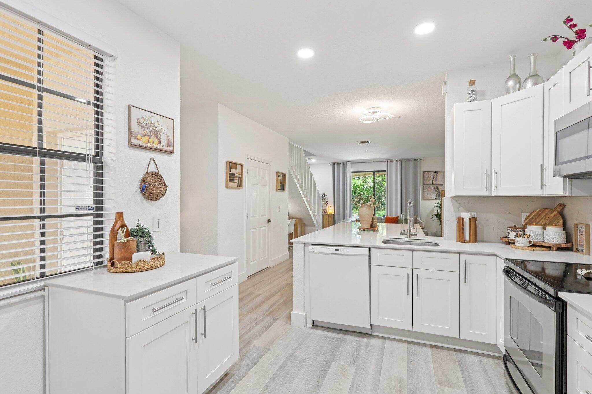 3875 Tree Top Drive, Weston, FL 33332 — photo 3 of 51