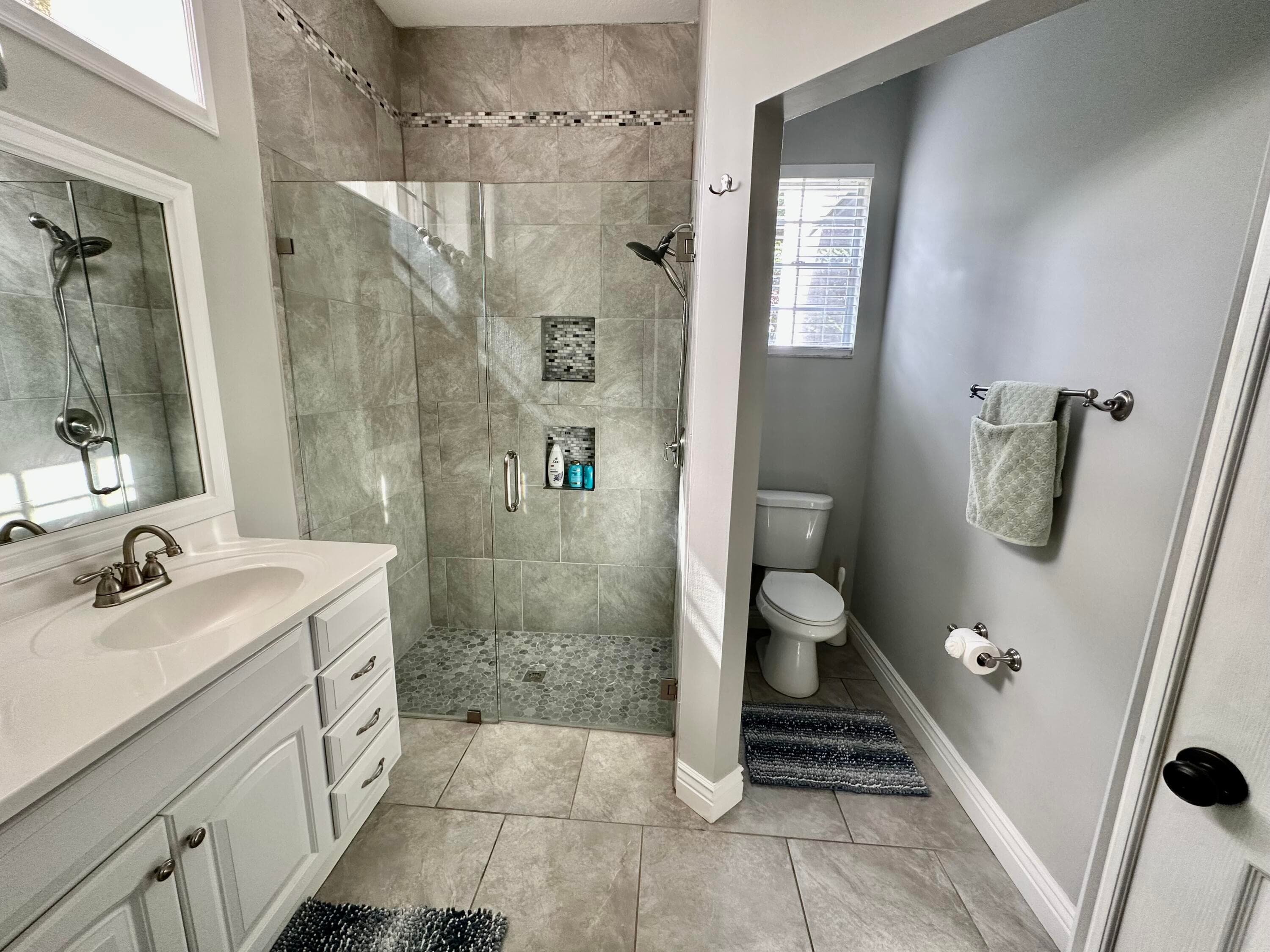 1000 Lake Breeze Drive, Wellington, FL 33414 — photo 8 of 25