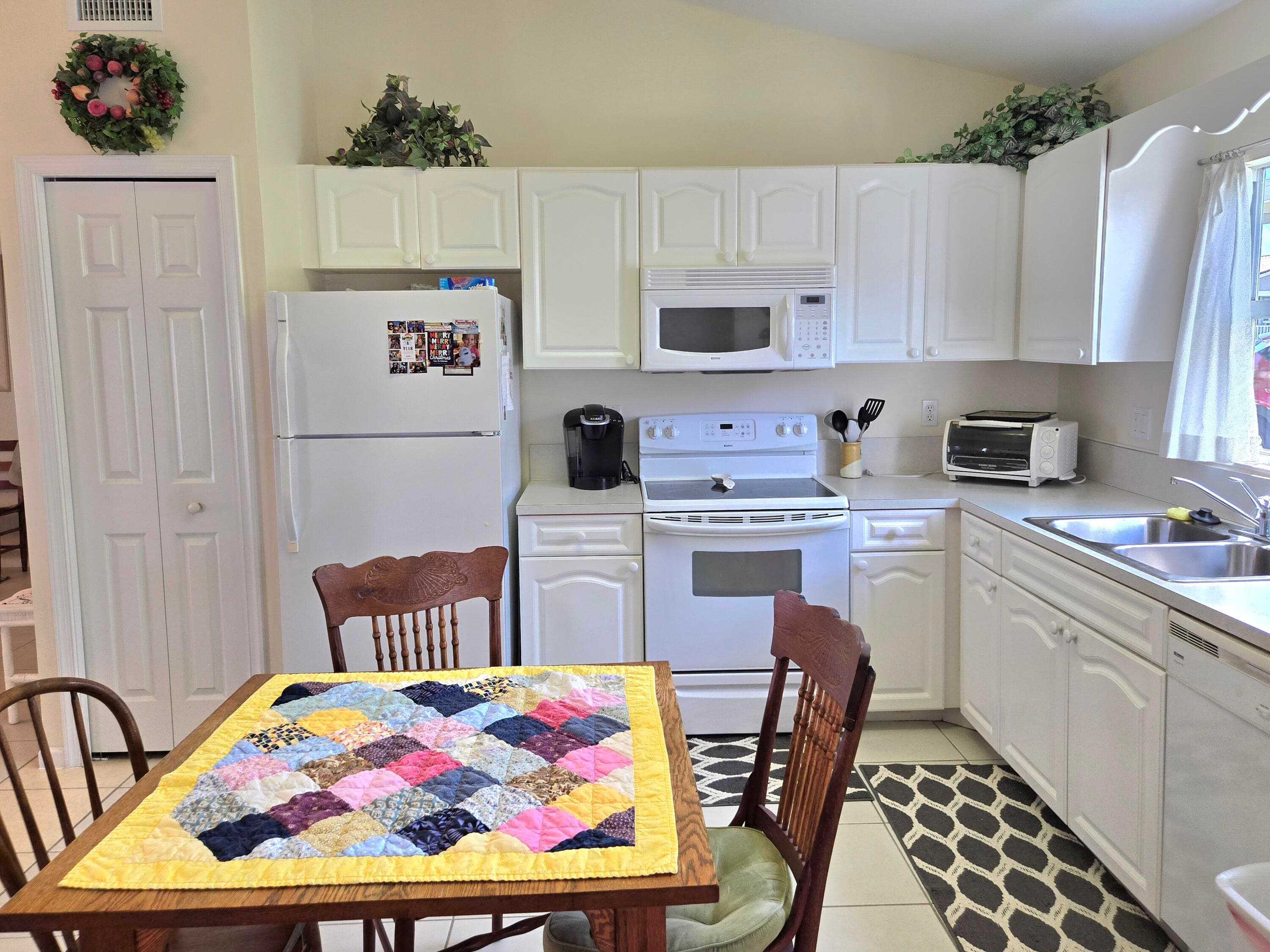 4311 SW 9th Way, Okeechobee, FL 34974 — photo 9 of 49