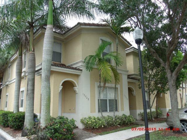 3052 SW 129th Terrace 114, Miramar, FL 33027 — photo