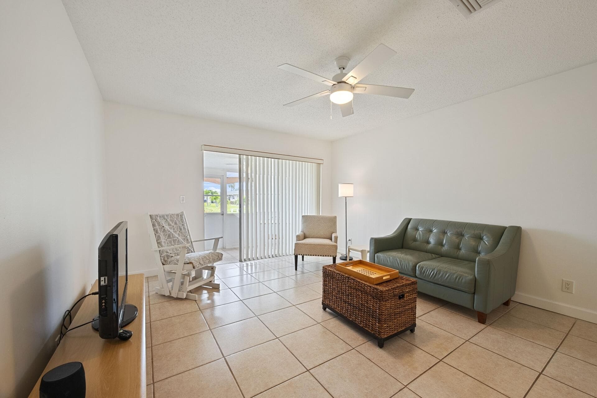 2691 Dudley Dr Drive E D, West Palm Beach, FL 33415 — photo 13 of 21