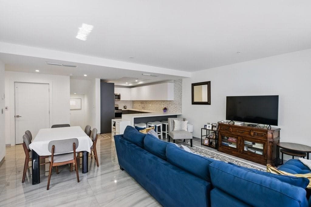 700 NE 14th Avenue 208, Fort Lauderdale, FL 33304 — photo 10 of 62