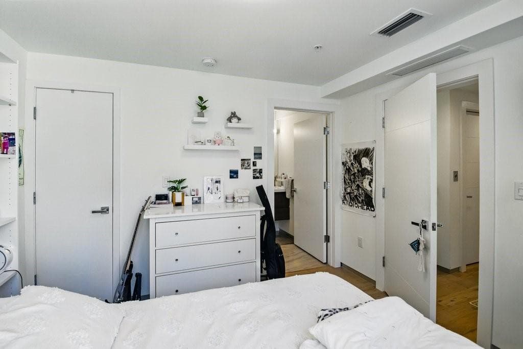 700 NE 14th Avenue 208, Fort Lauderdale, FL 33304 — photo 25 of 62