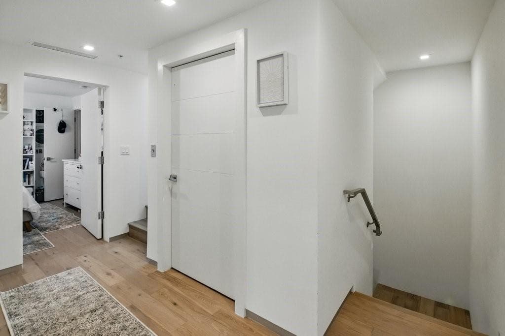 700 NE 14th Avenue 208, Fort Lauderdale, FL 33304 — photo 34 of 62