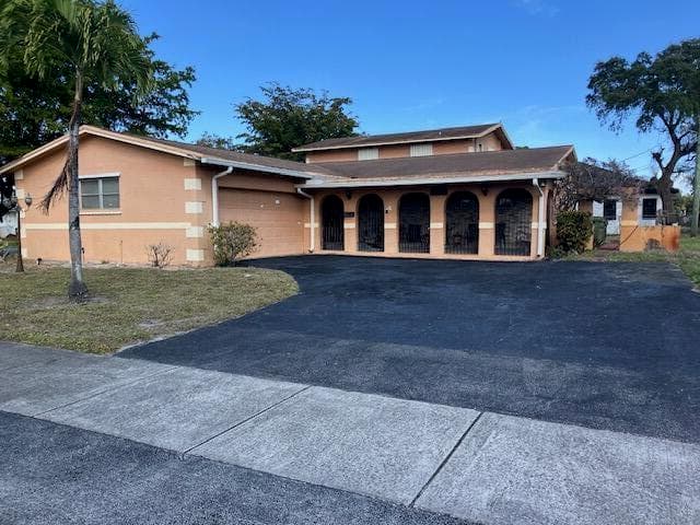 2320 NW 30th Way, Fort Lauderdale, FL 33311 — photo 1 of 4