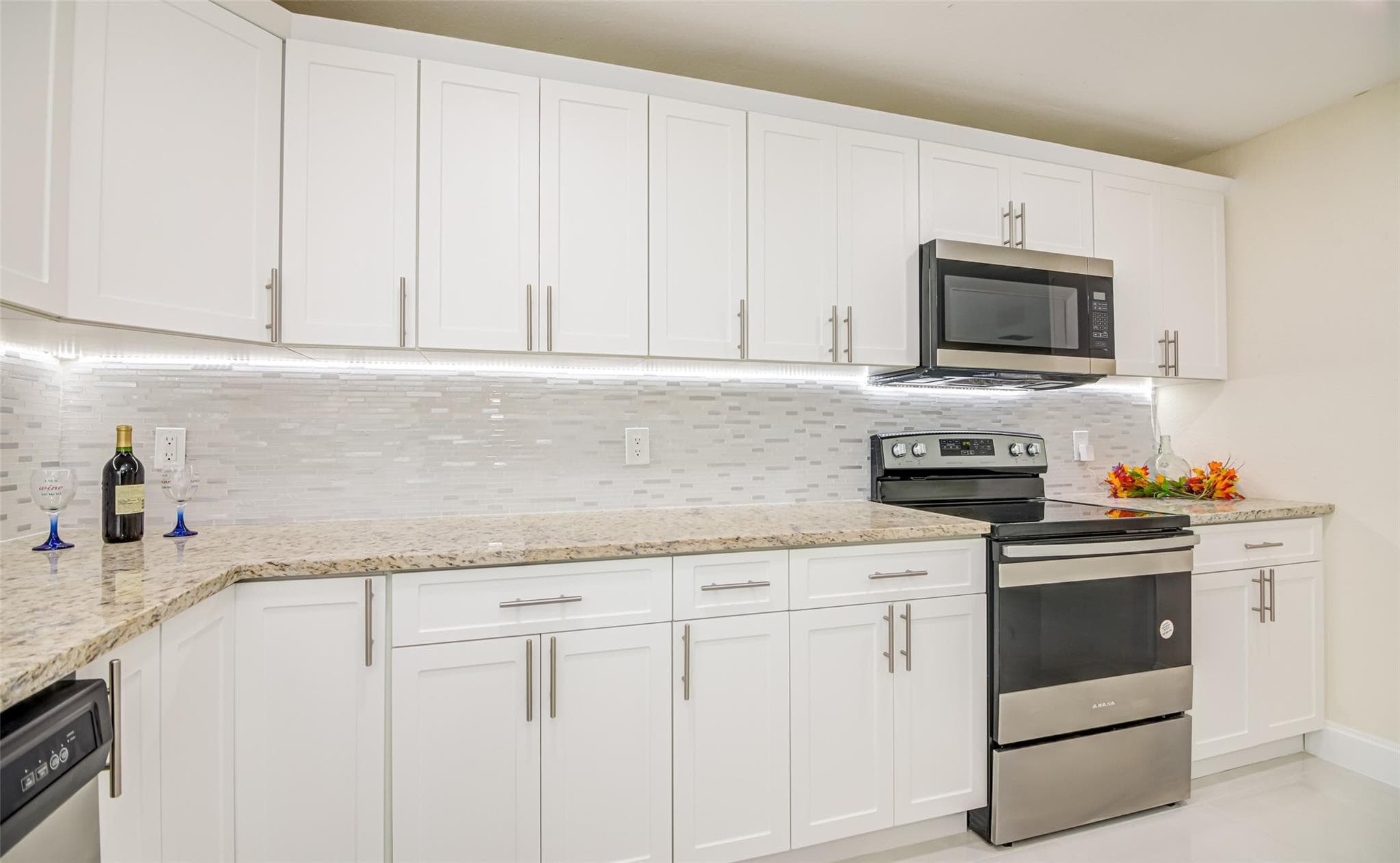 3105 18th Street, Vero Beach, FL 32960 — photo 14 of 34