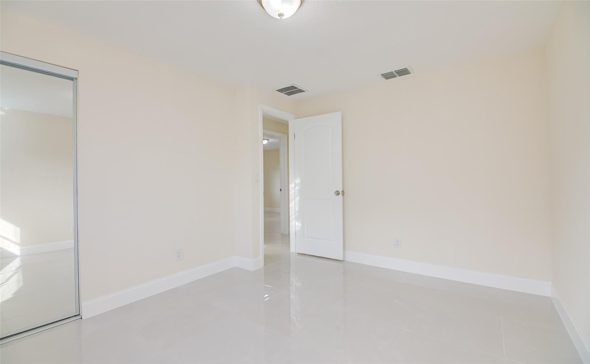 3105 18th Street, Vero Beach, FL 32960 — photo 29 of 34