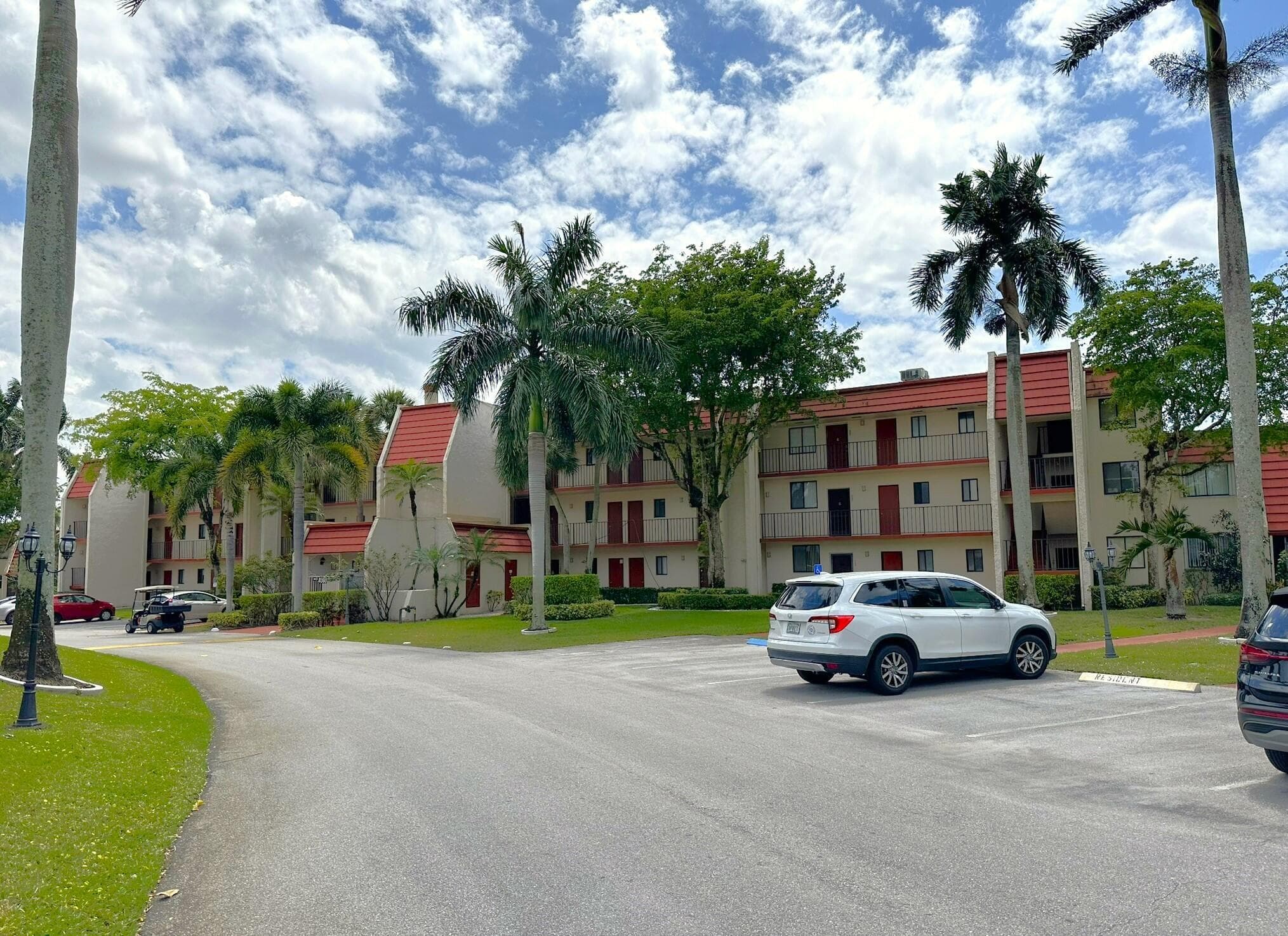 Condominium in Lake Worth — photo 1 of 24