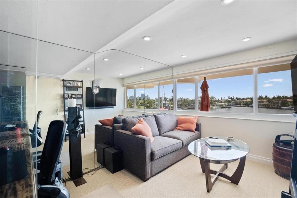333 Sunset Drive 104, Fort Lauderdale, FL 33301 — photo 9 of 13