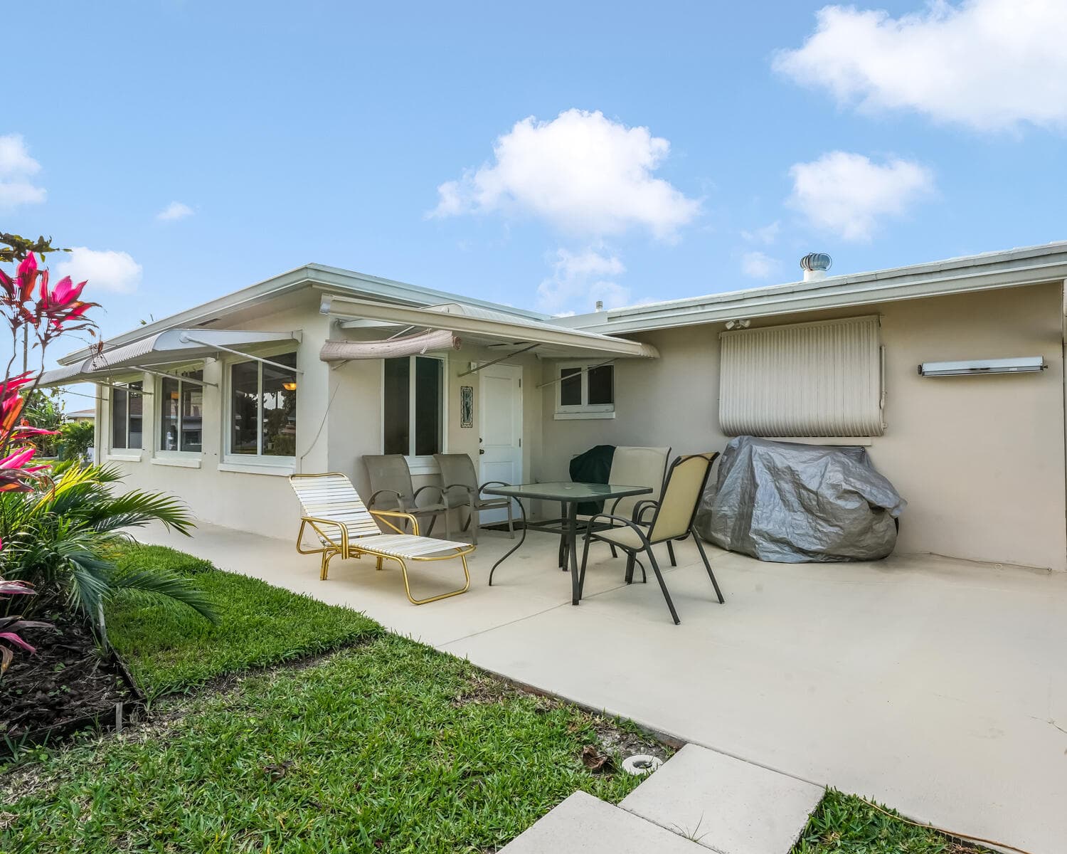 4712 Mainland Drive, Tamarac, FL 33319 — photo 12 of 39