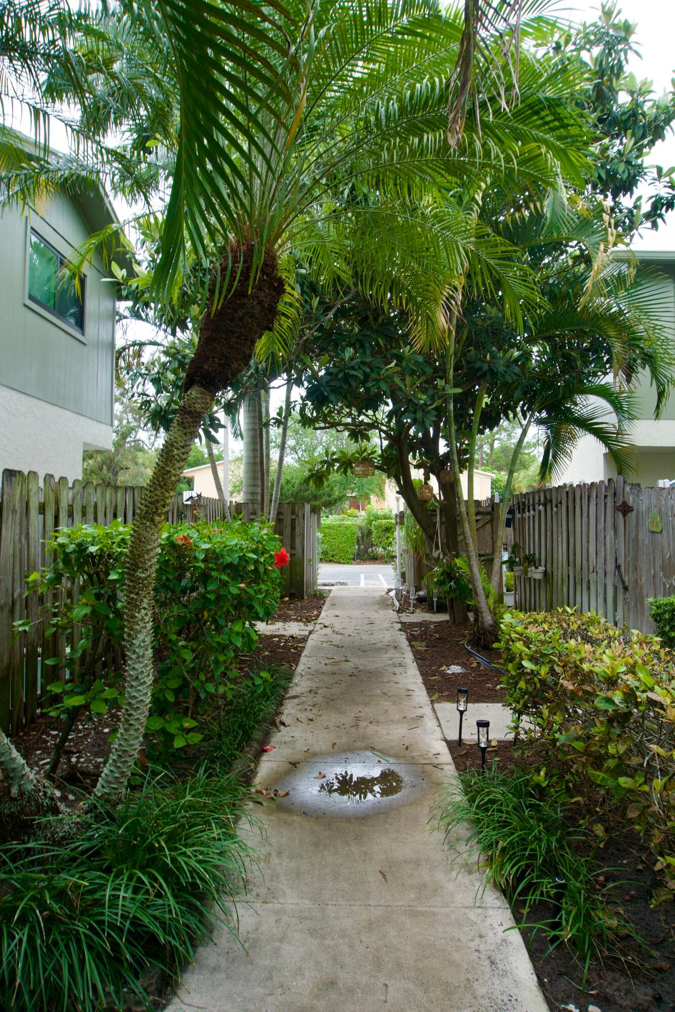 4320 Lilac Street 2c, Palm Beach Gardens, FL 33410 — photo 1 of 13