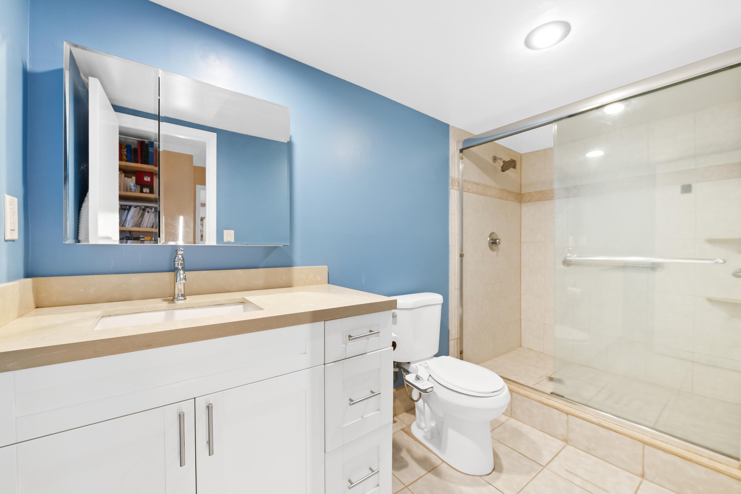 600 Parkview Drive 823, Hallandale Beach, FL 33009 — photo 20 of 31