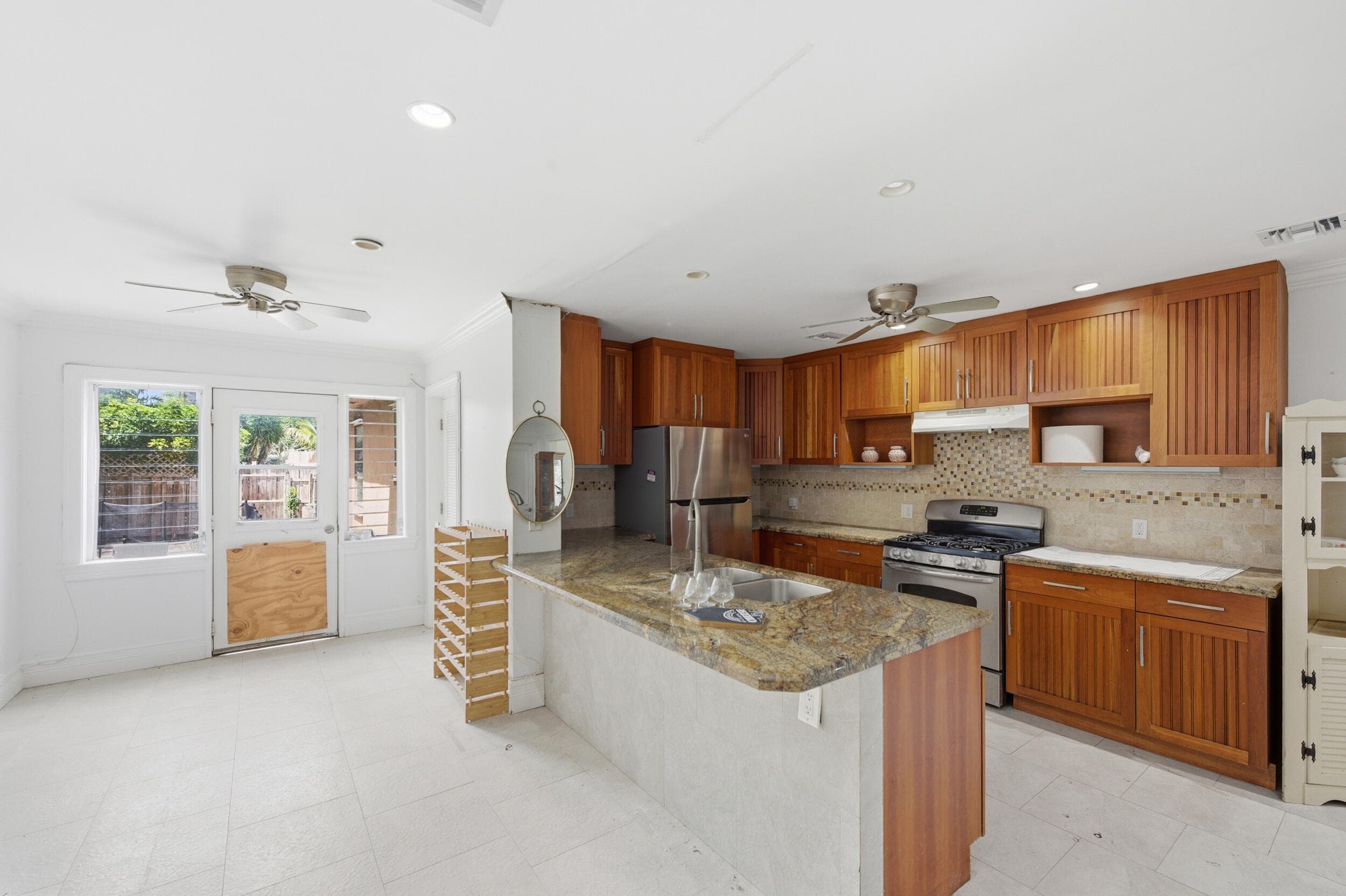 303 Cornell Drive, Lake Worth Beach, FL 33460 — photo 10 of 42