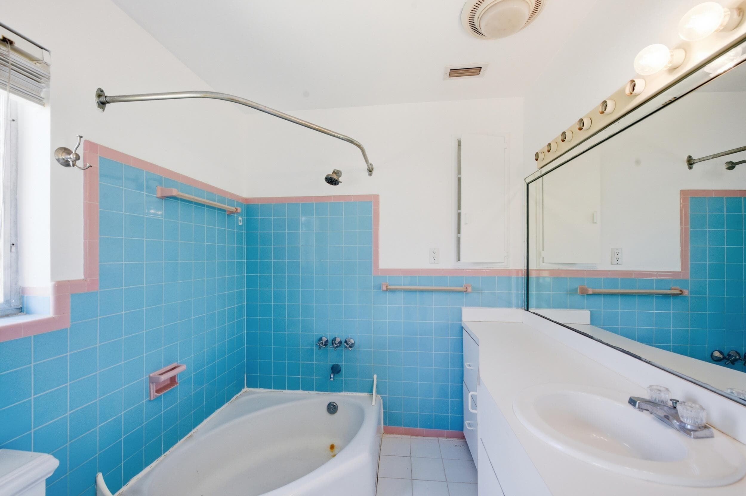 303 Cornell Drive, Lake Worth Beach, FL 33460 — photo 14 of 42