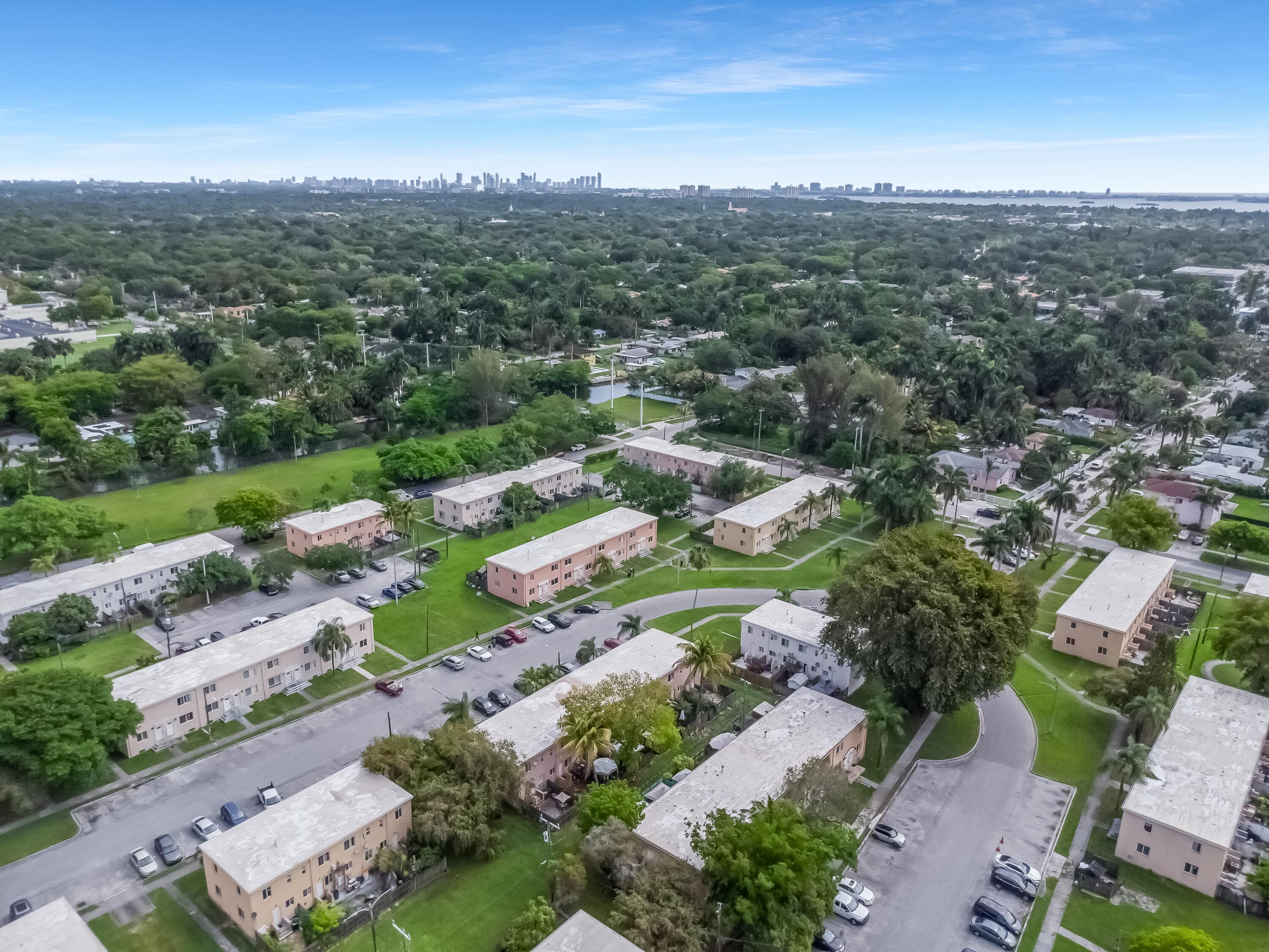 306 NW 84th Terrace 306, Miami, FL 33150 — photo 31 of 43